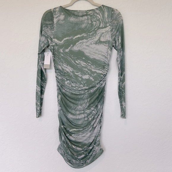 NWT BP Ruched Mesh Long Sleeve Bodycon Dress Green Marble Fabric Size Small - Picture 7 of 8